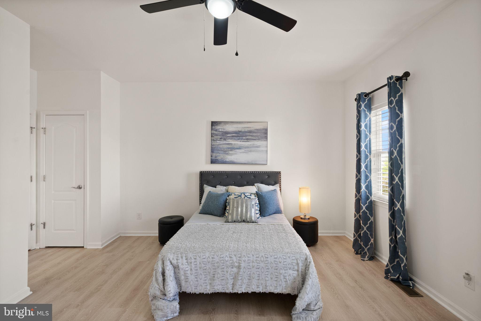 GROVE AT WILLOWSFORD - Residential