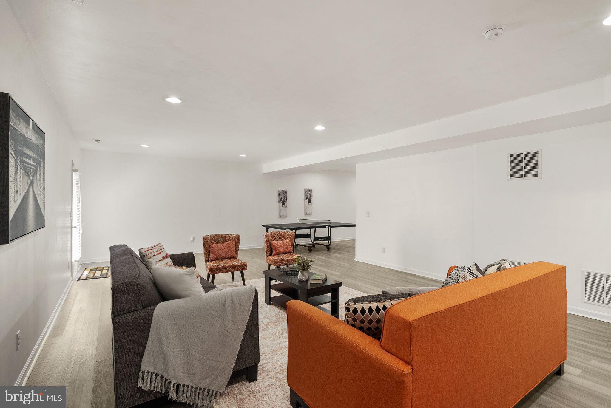 GROVE AT WILLOWSFORD - Residential