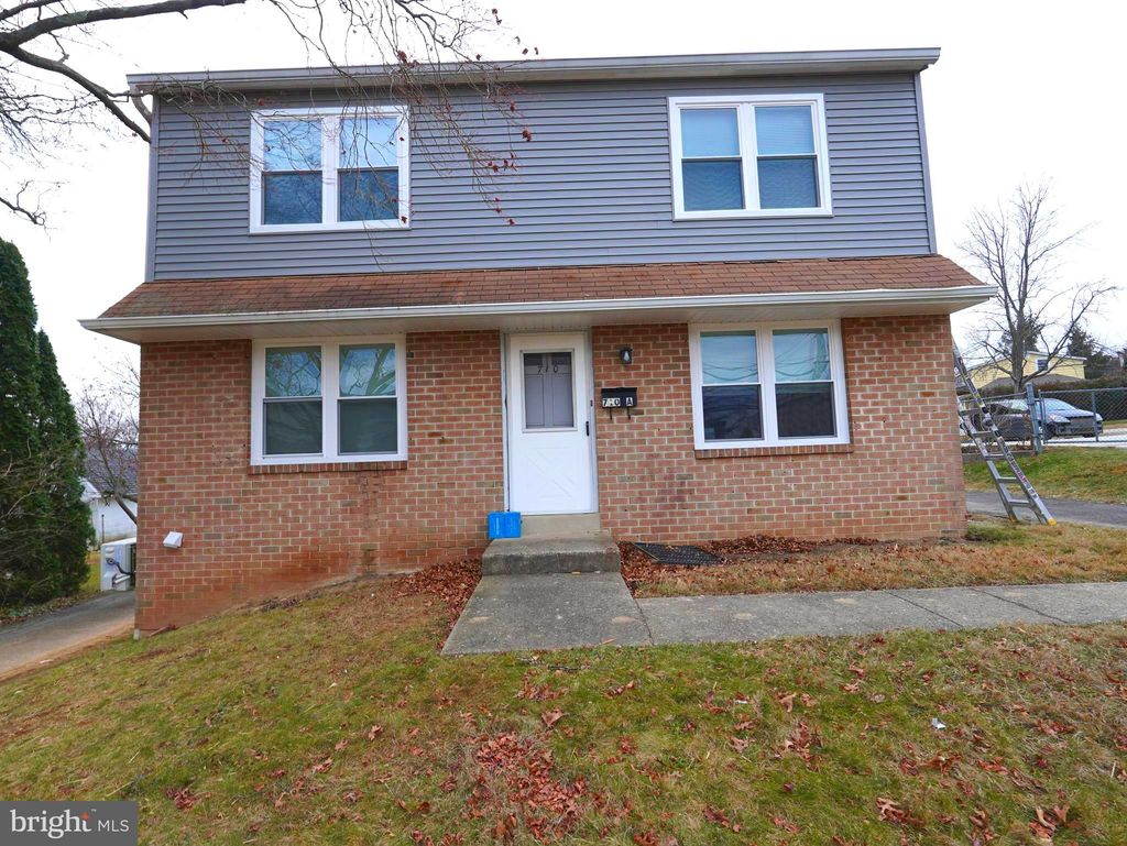 Photo of 710 N York Road, WILLOW GROVE, PA 19090 (MLS # PAMC2164122)