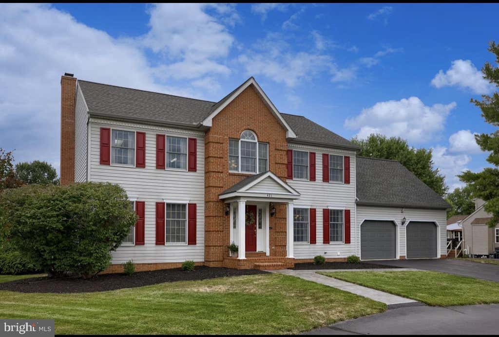 Photo of 421 Rhoda Dr, LANCASTER, PA 17601 (MLS # PALA2090214)