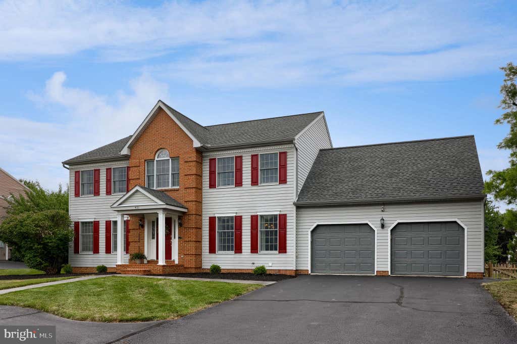 Photo of 421 Rhoda Dr, LANCASTER, PA 17601 (MLS # PALA2090214)