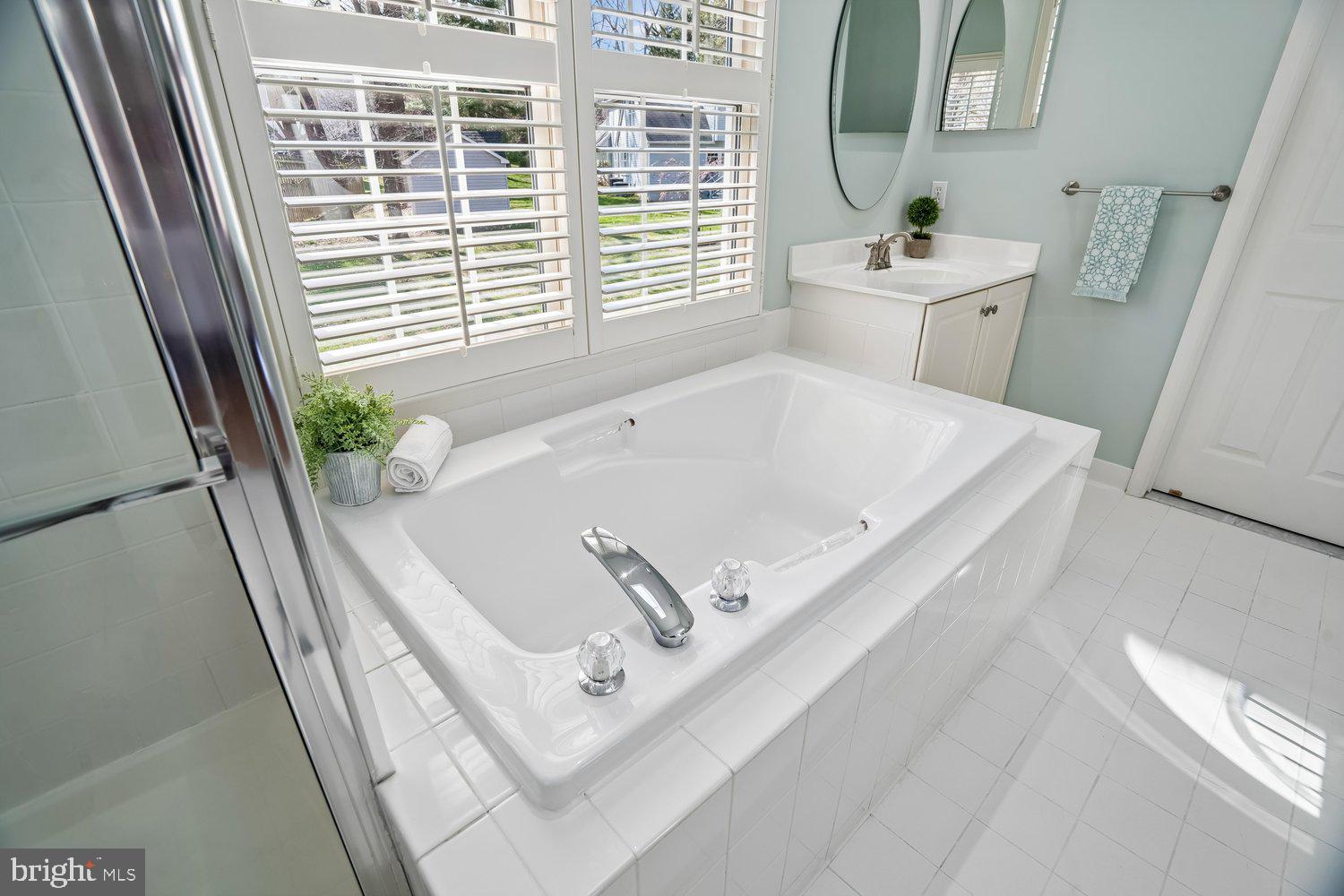 BRIDGEWATER - Residential