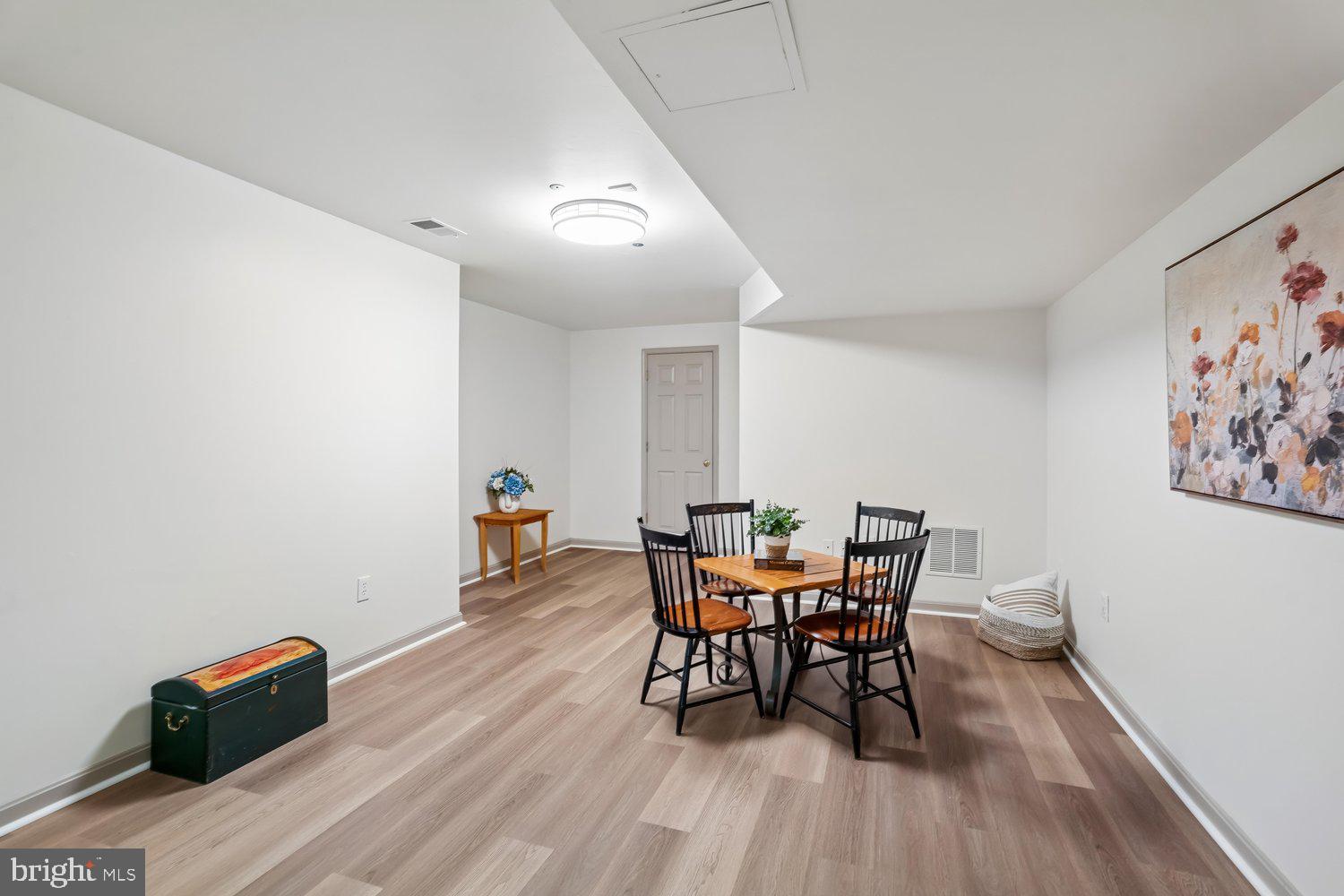 BRIDGEWATER - Residential