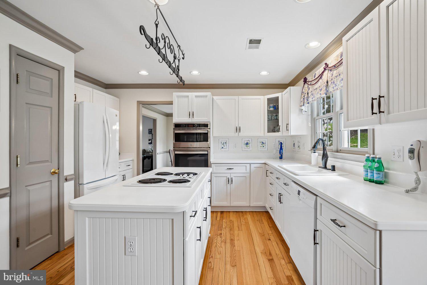 BRIDGEWATER - Residential