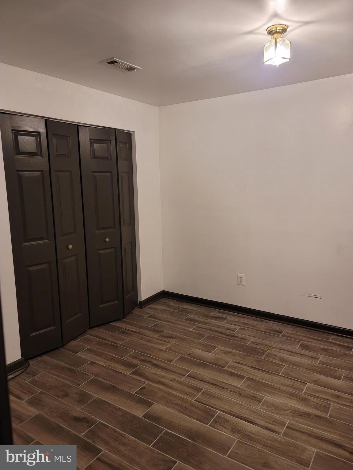 POTOMAC STATION - Residential Lease