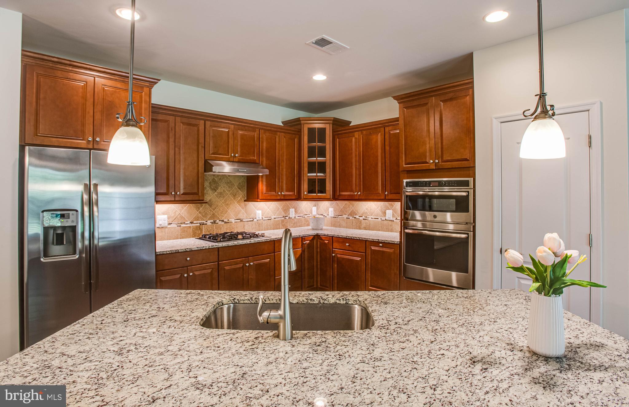 VIRGINIA HERITAGE AT LEE'S PARK - Residential