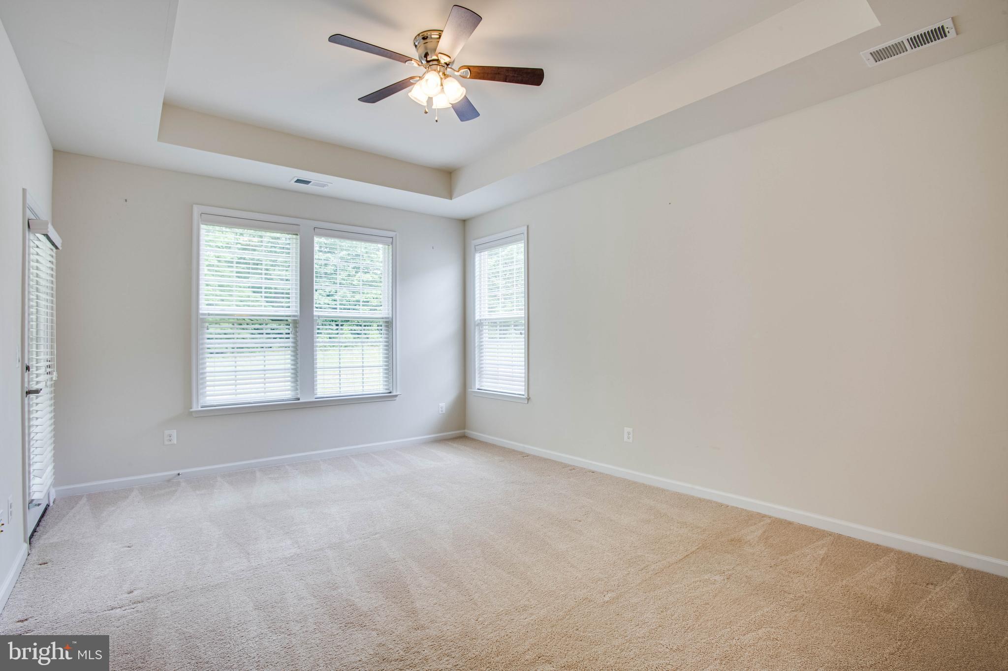 VIRGINIA HERITAGE AT LEE'S PARK - Residential