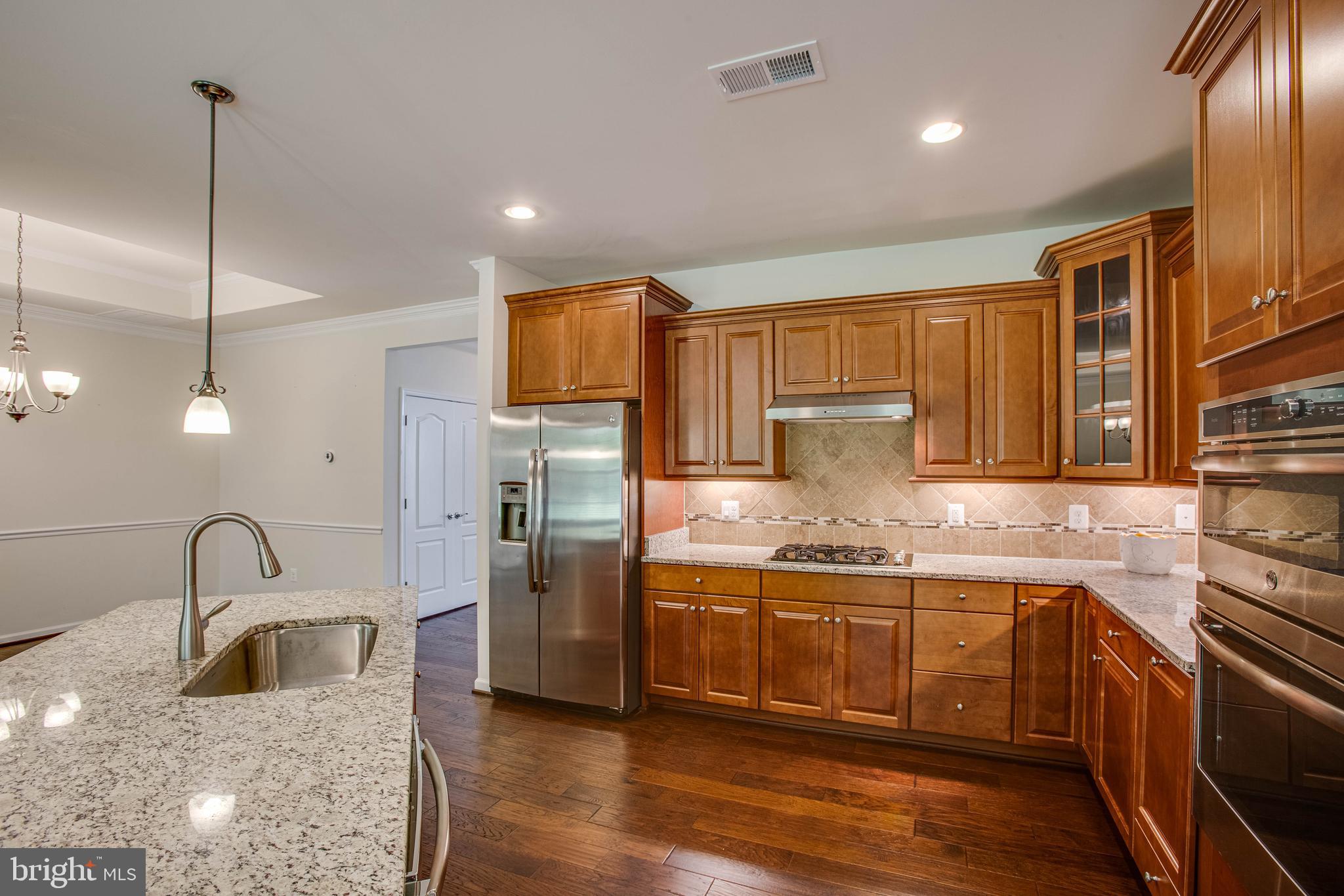 VIRGINIA HERITAGE AT LEE'S PARK - Residential