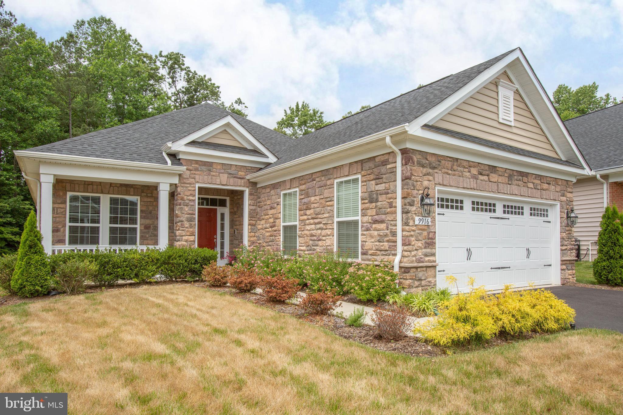 VIRGINIA HERITAGE AT LEE'S PARK - Residential