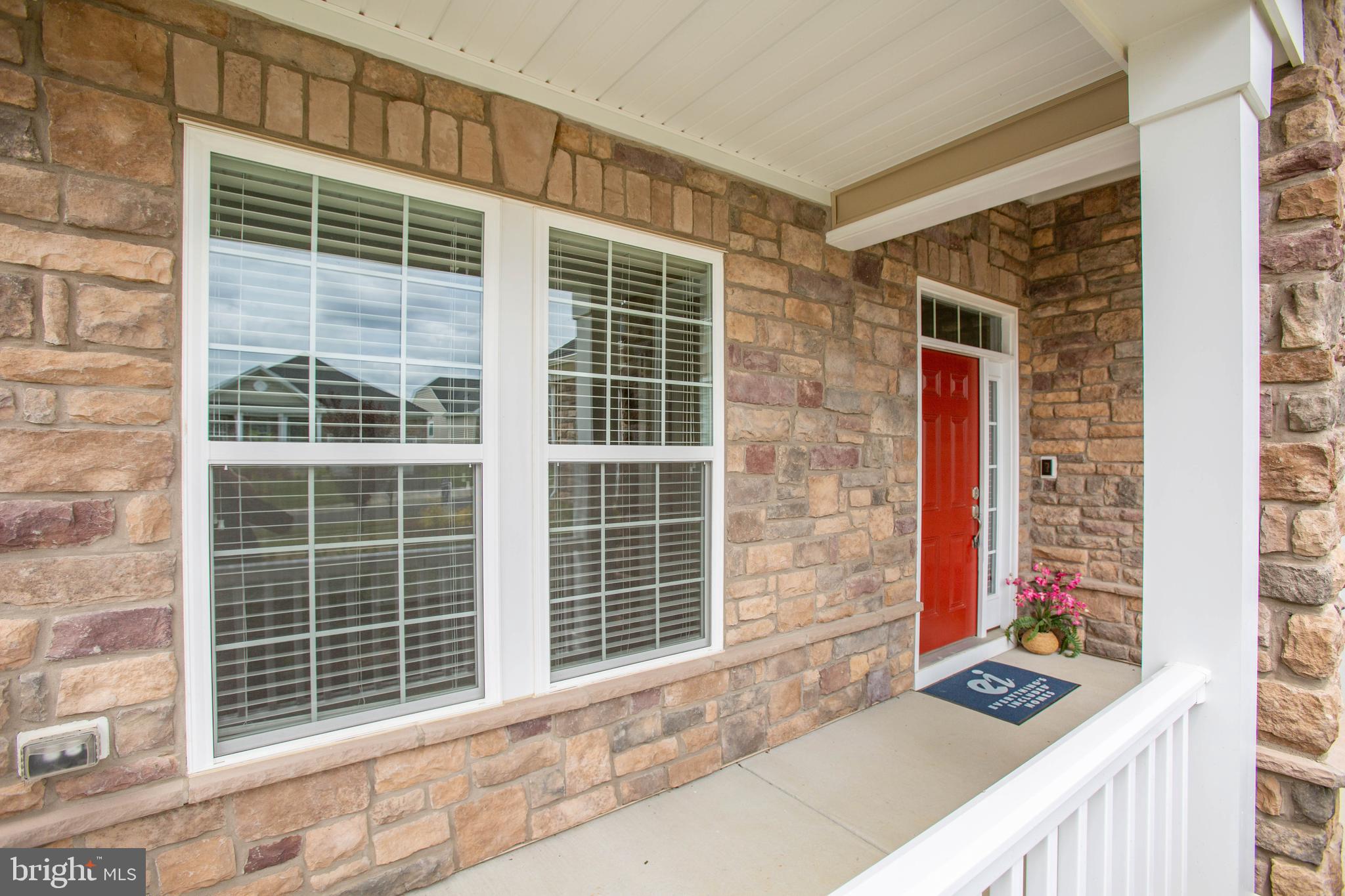 VIRGINIA HERITAGE AT LEE'S PARK - Residential