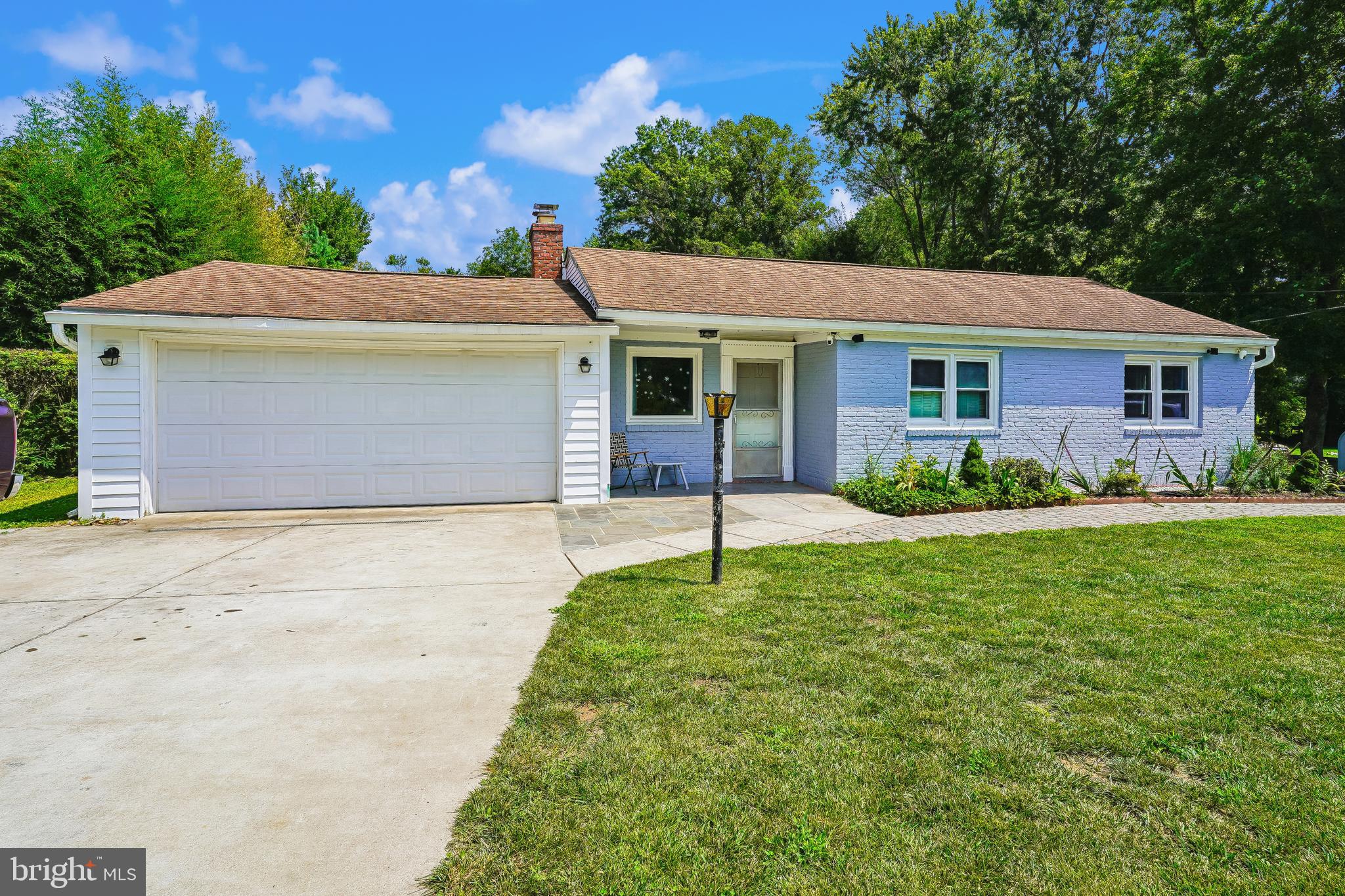7907 MAPLEWOOD DRIVE