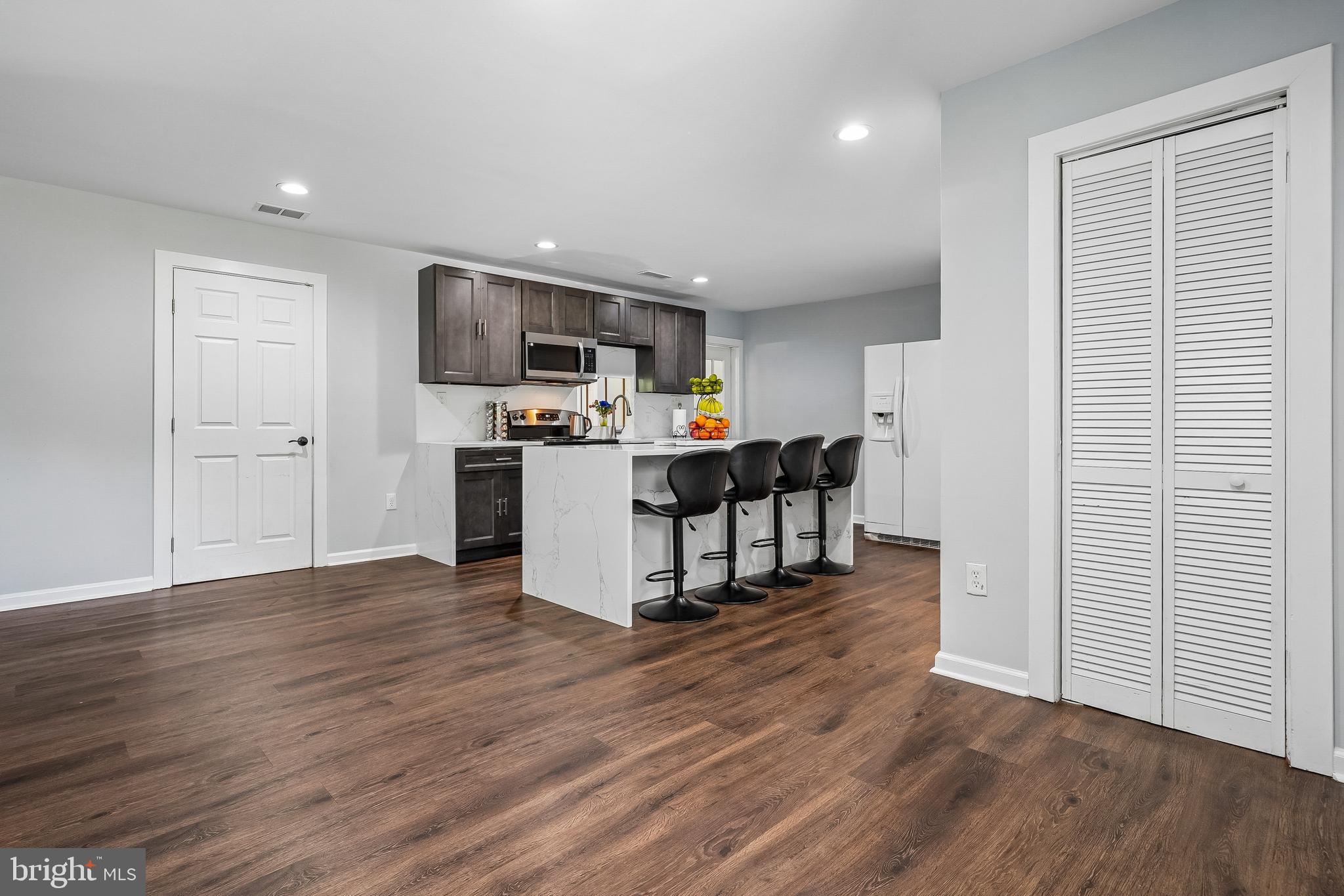 7907 MAPLEWOOD DRIVE