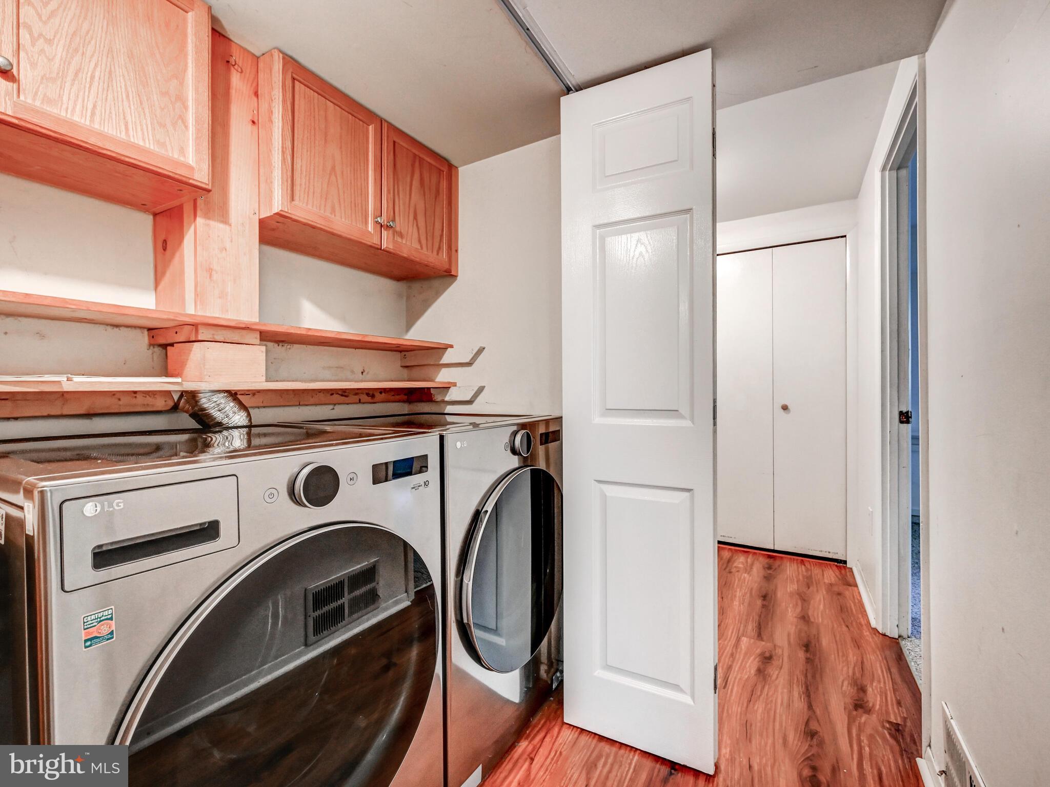 VILLAGE OF OWEN BROWN - Residential