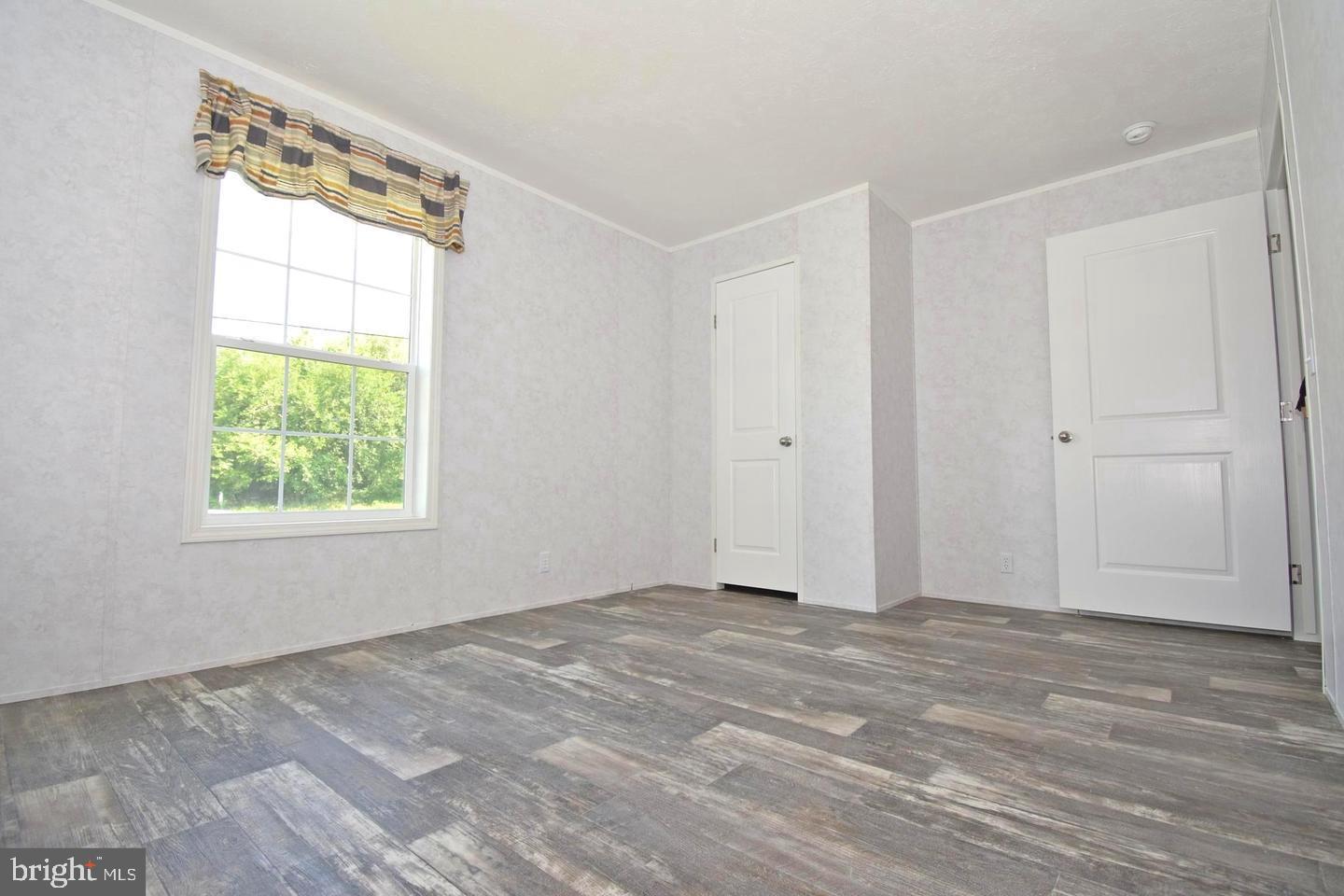 WESTSIDE MHP - Residential