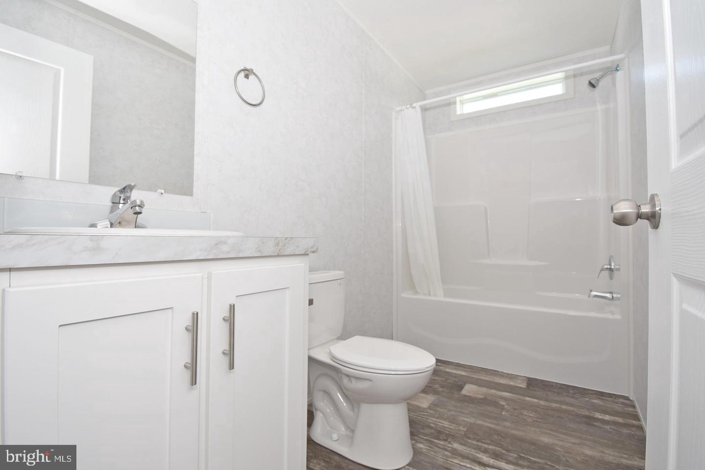 WESTSIDE MHP - Residential