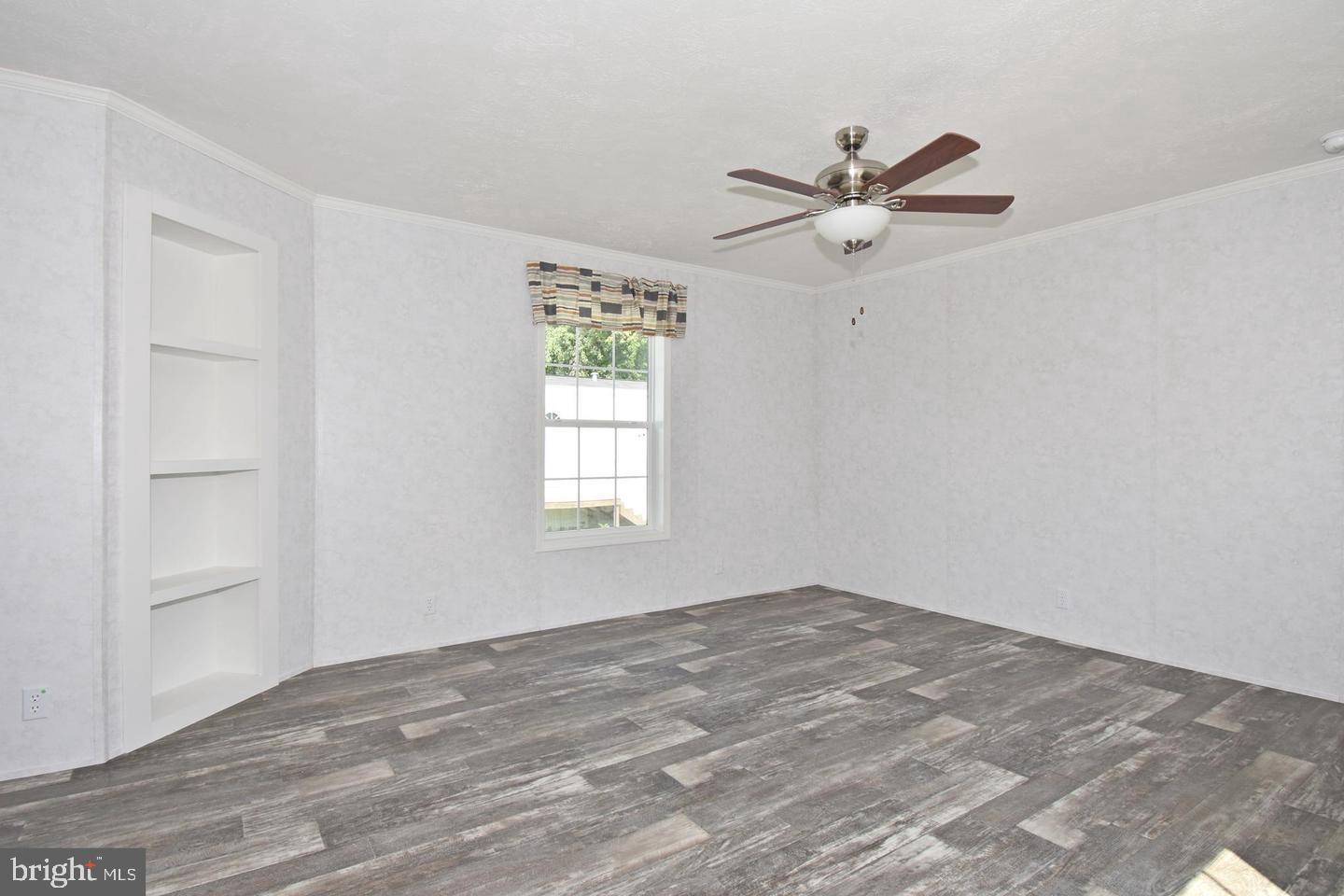 WESTSIDE MHP - Residential