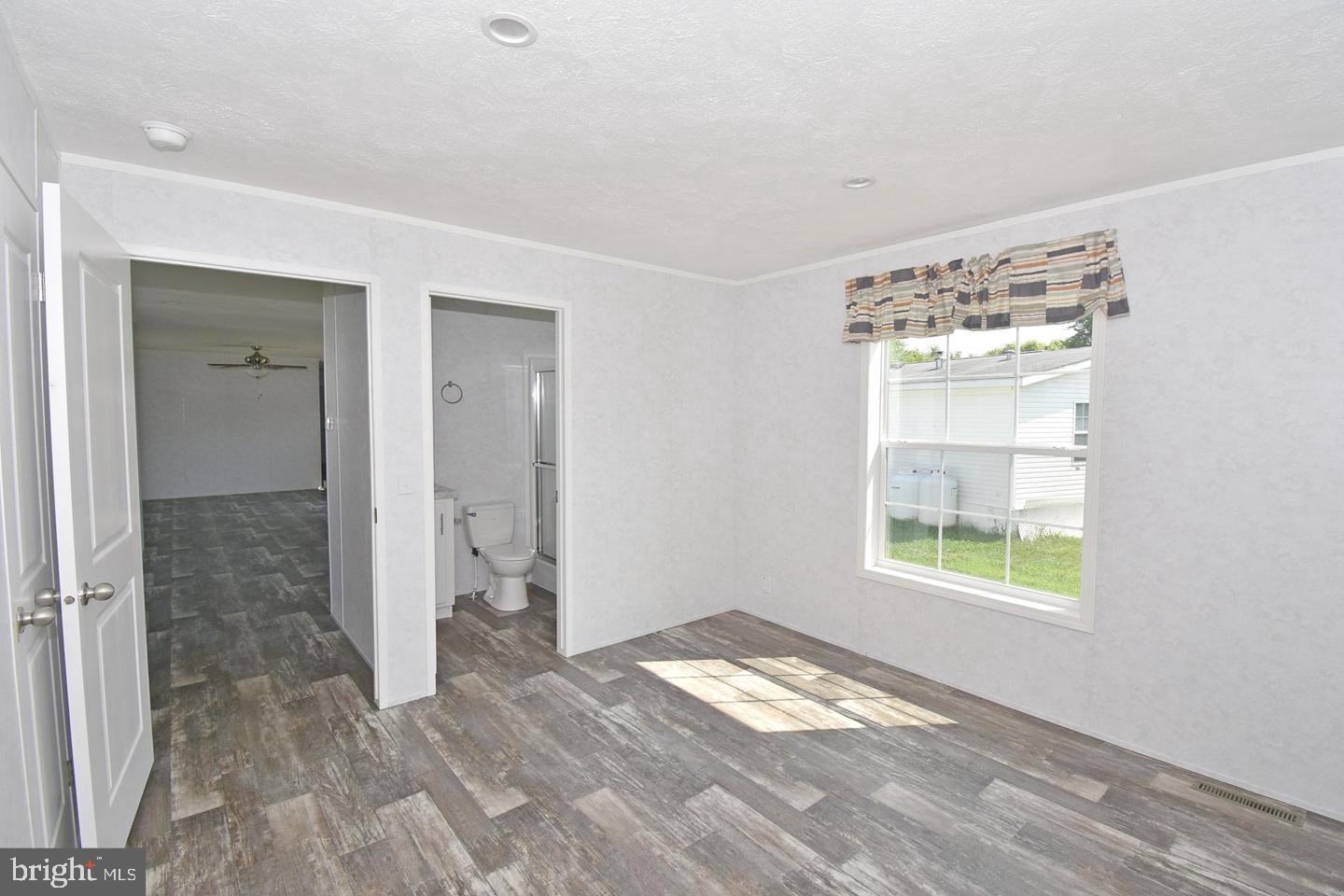 WESTSIDE MHP - Residential