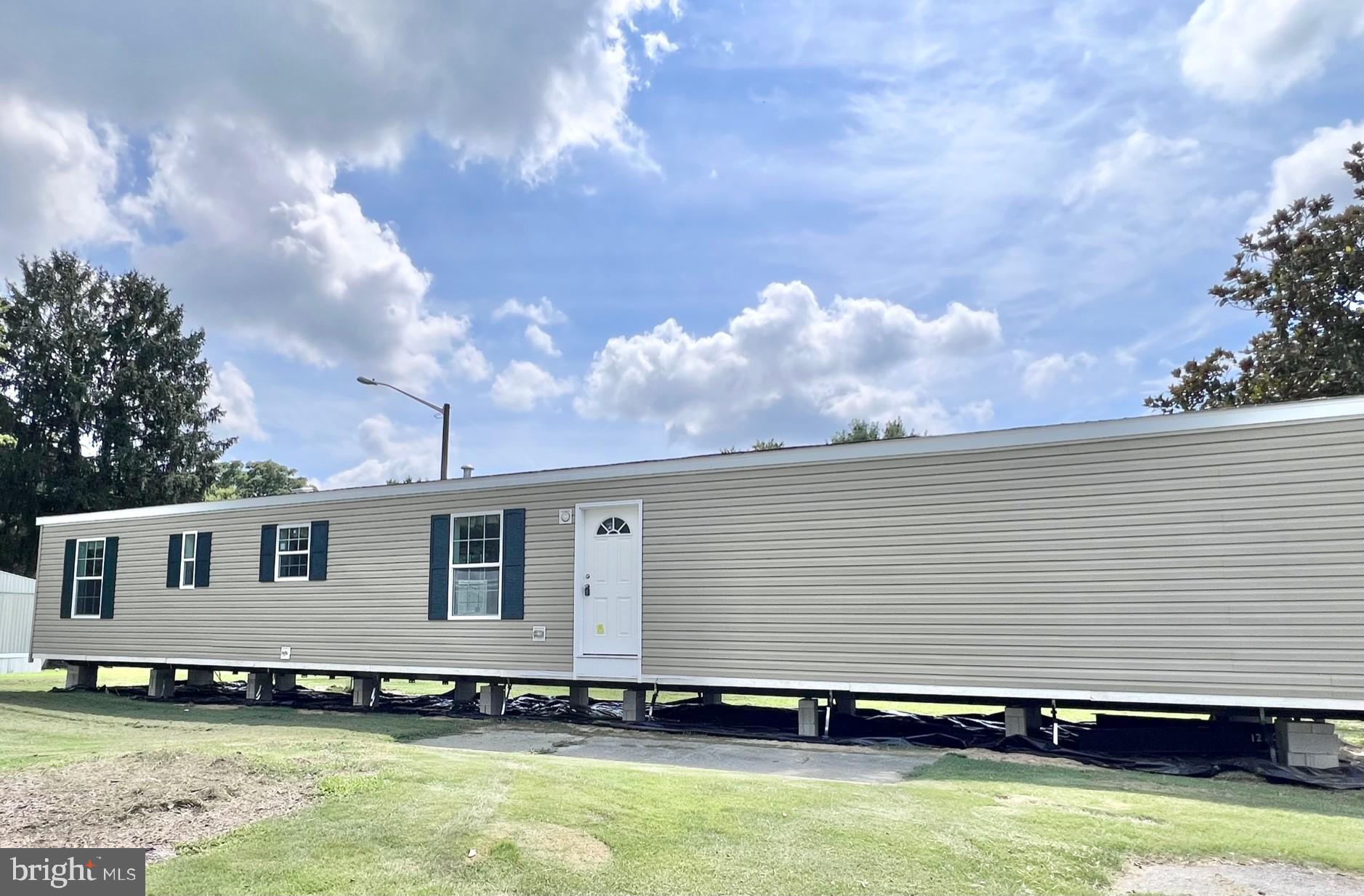 WESTSIDE MHP - Residential