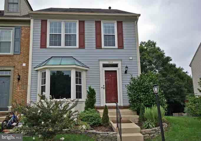 KINGSTOWNE - Residential Lease