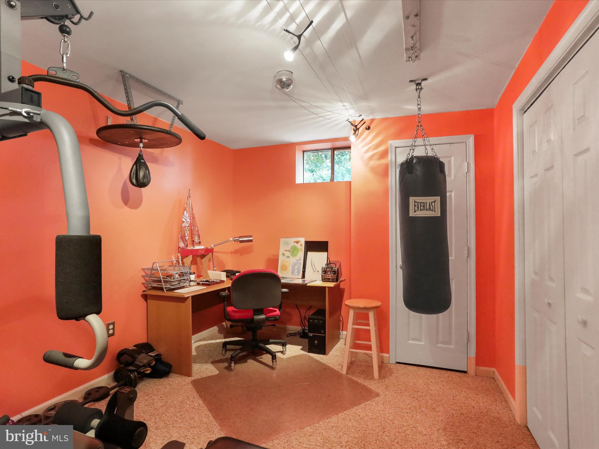 TUSCARORA SPRINGS - Residential