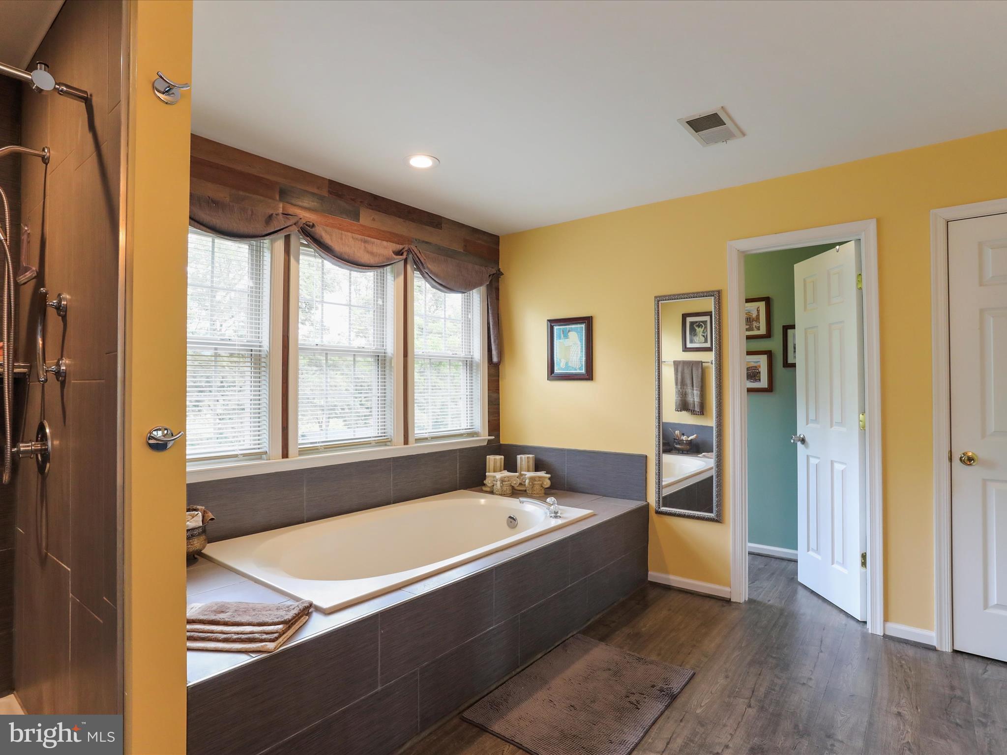 TUSCARORA SPRINGS - Residential