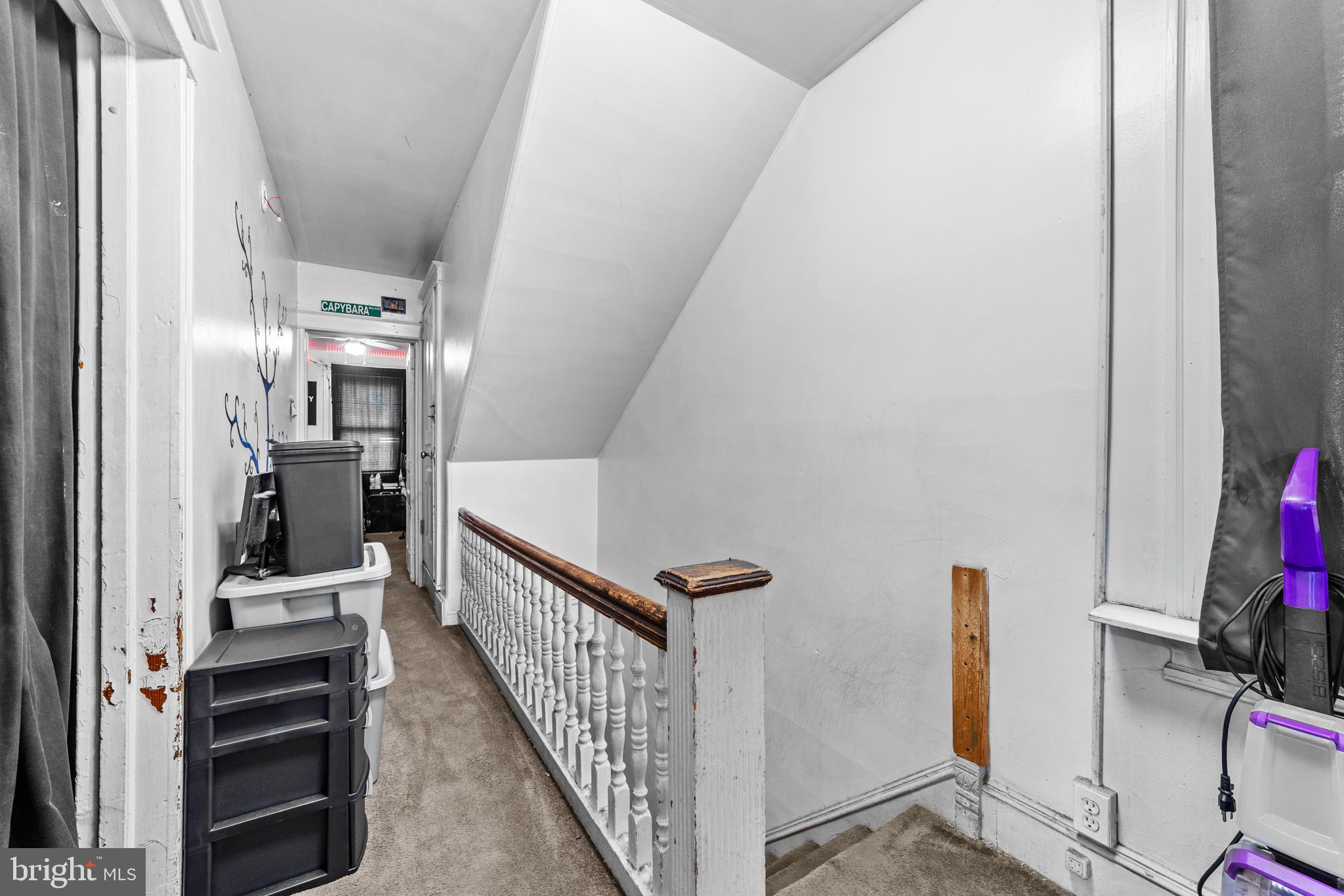 PHILADELPHIA (NORTHEAST) - Commercial Sale