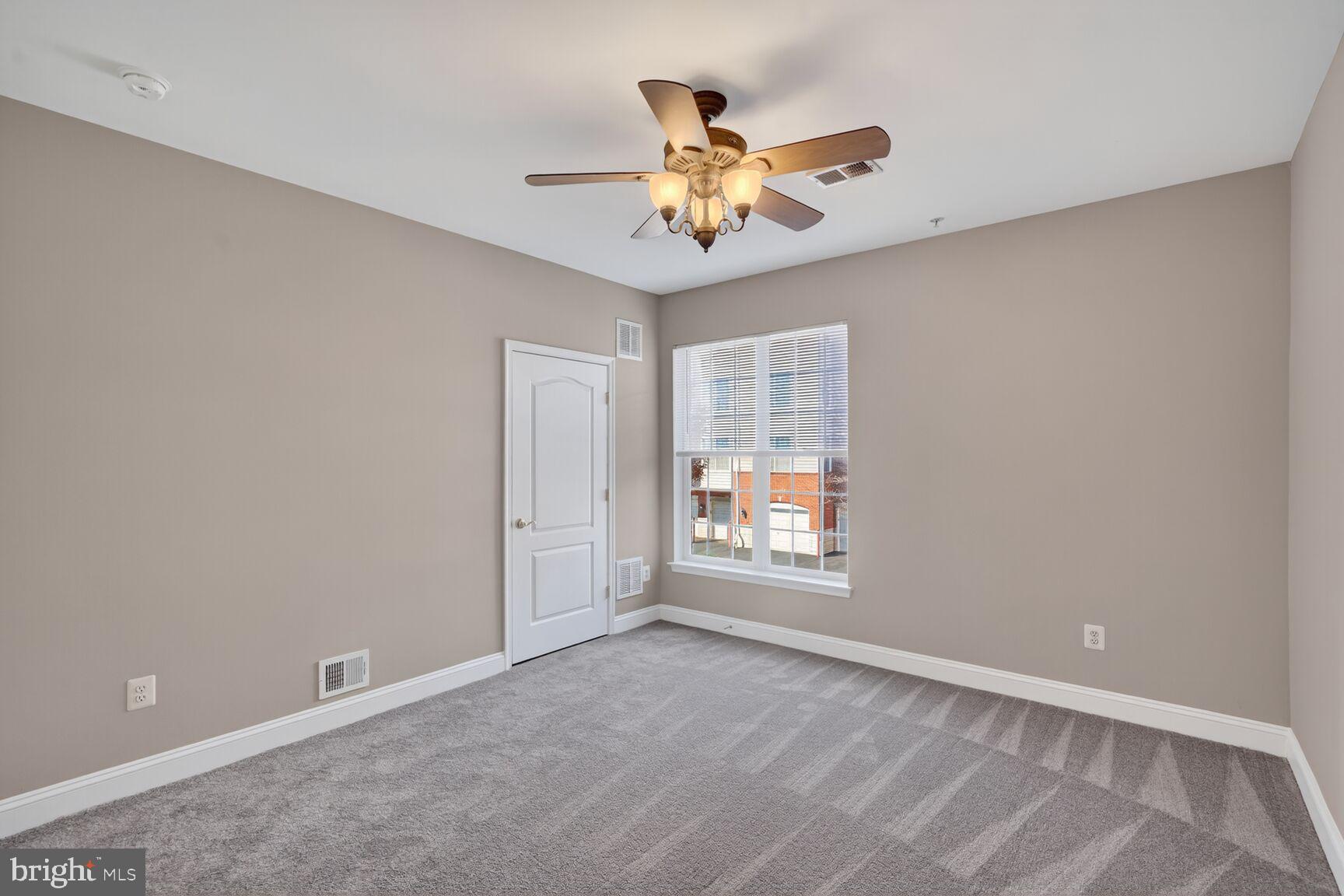 FIELDSTONE AT RIVER HILL - Residential