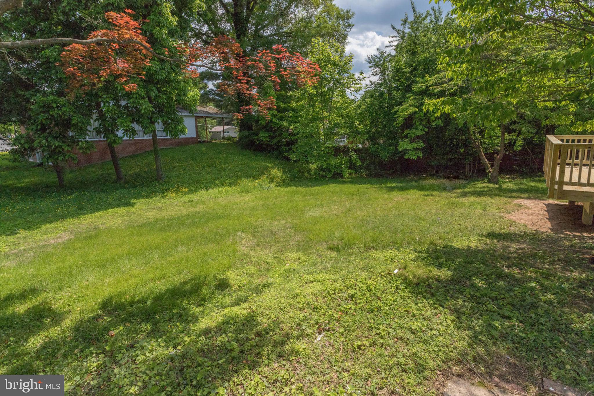 COUNTRY CLUB HILLS - Residential