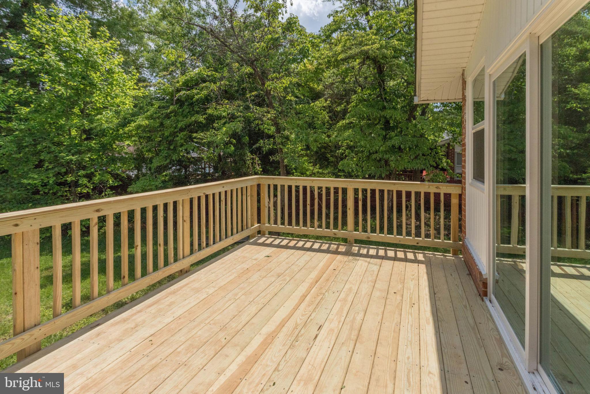 COUNTRY CLUB HILLS - Residential