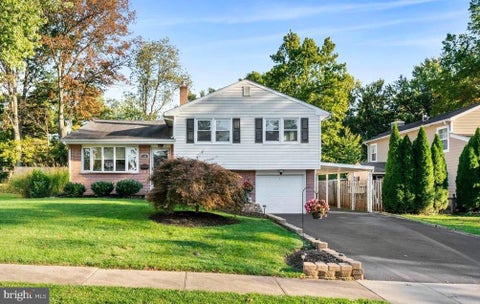 Photo for 106 E VALLEY CREEK ROAD