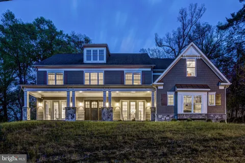 6004 Selvyn Road, Bethesda, MD MLS: MDMC2169138