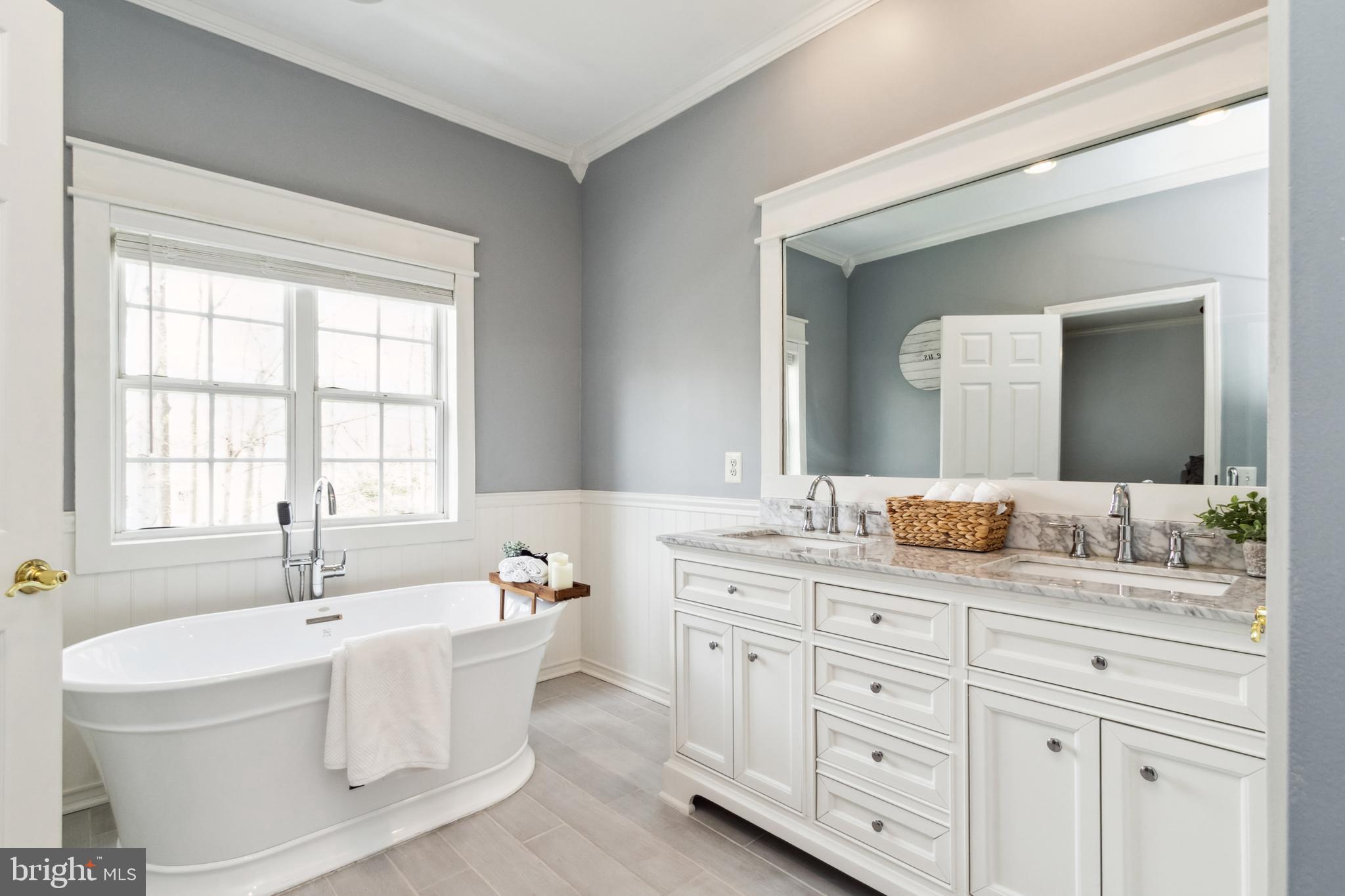 BRITTANY - Residential