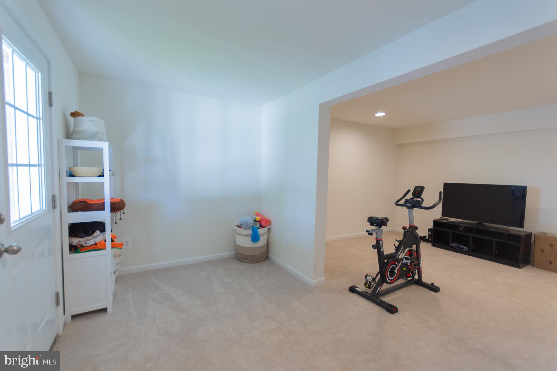 TOWNES AT TATE MANOR - Residential