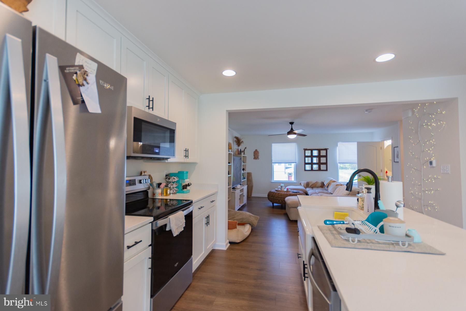 TOWNES AT TATE MANOR - Residential