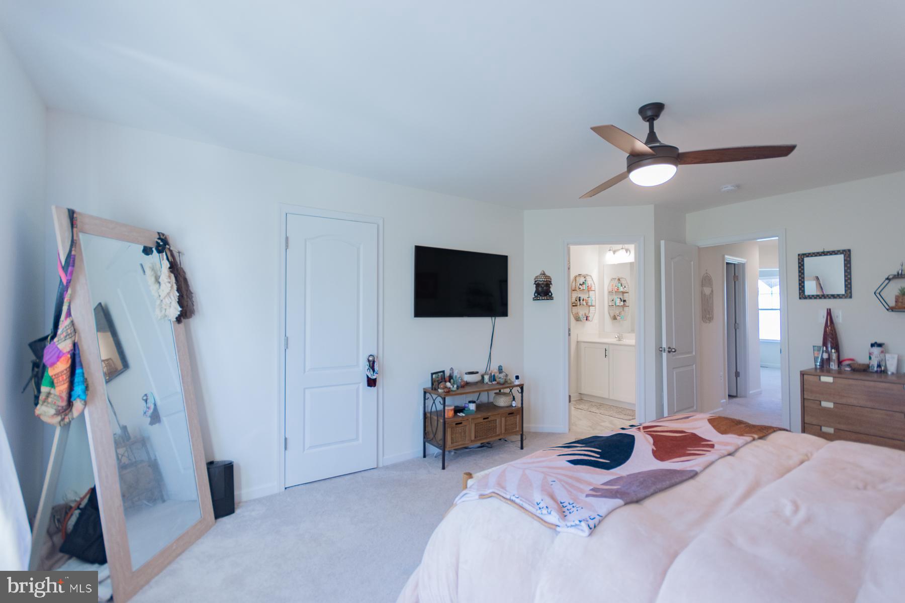 TOWNES AT TATE MANOR - Residential