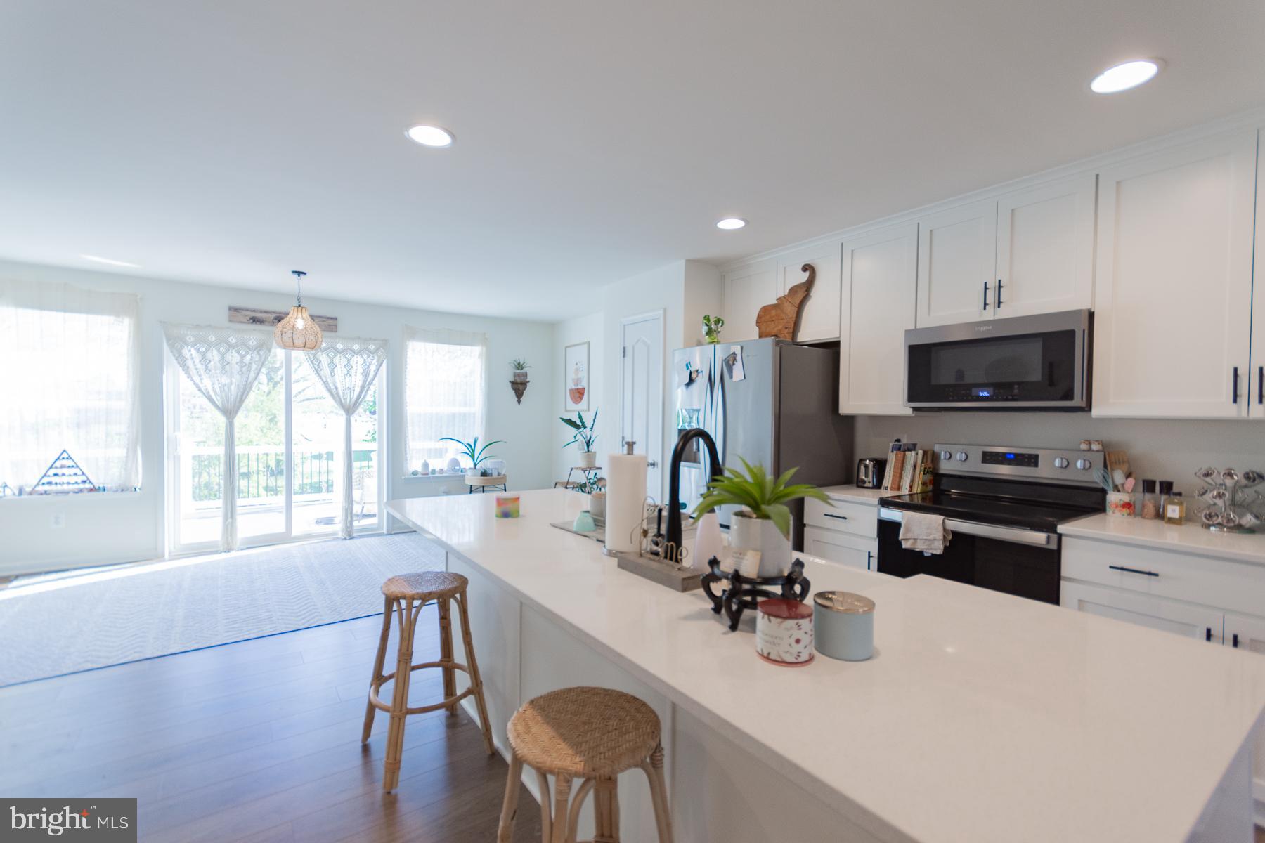 TOWNES AT TATE MANOR - Residential