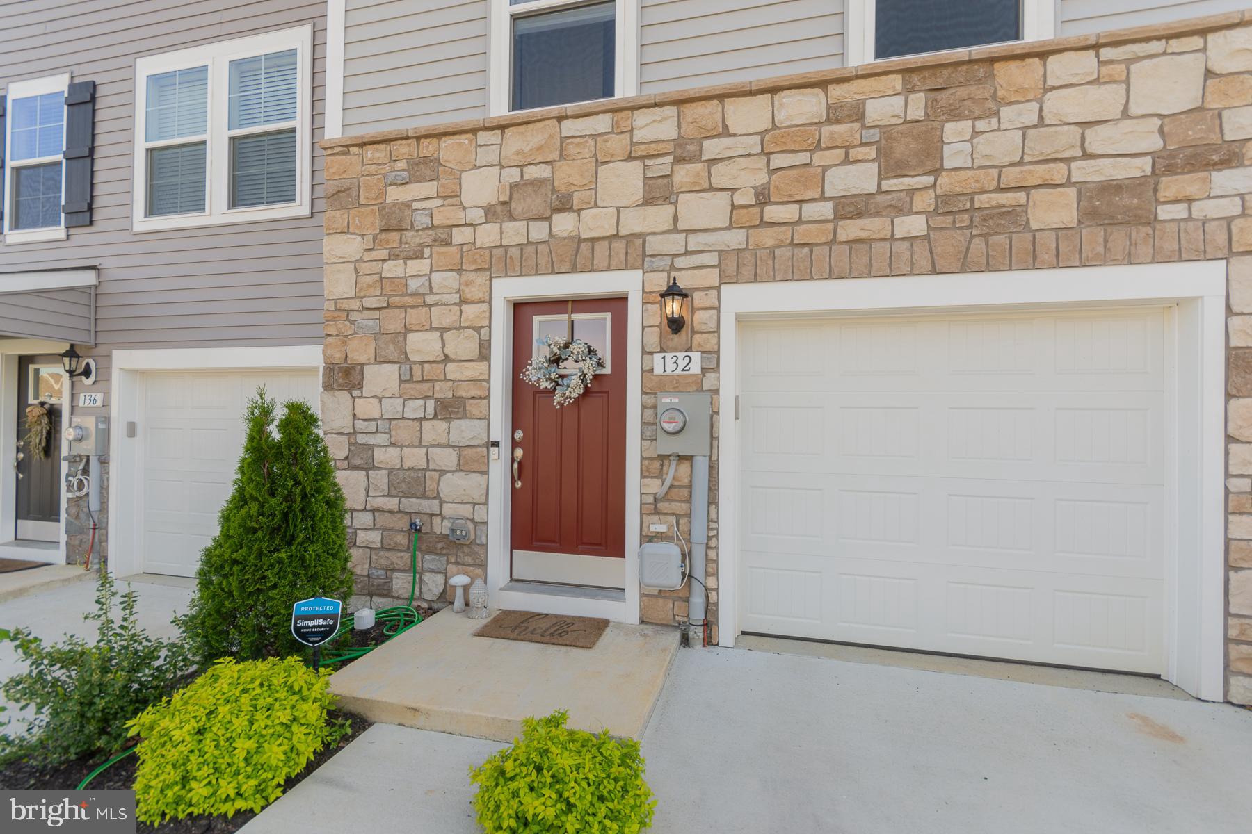 TOWNES AT TATE MANOR - Residential