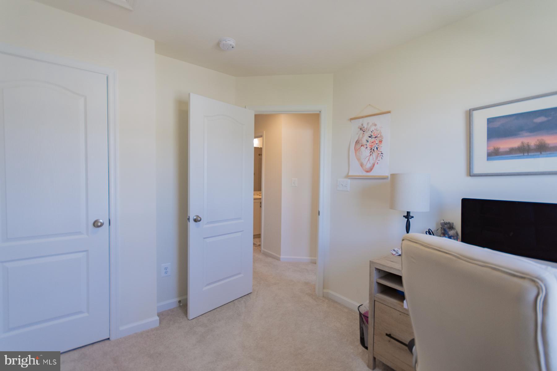 TOWNES AT TATE MANOR - Residential