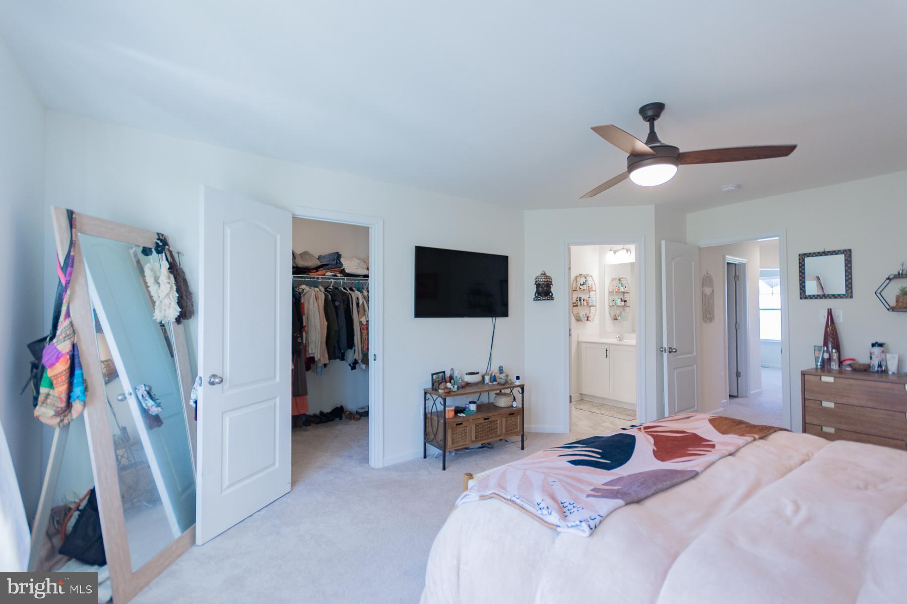 TOWNES AT TATE MANOR - Residential