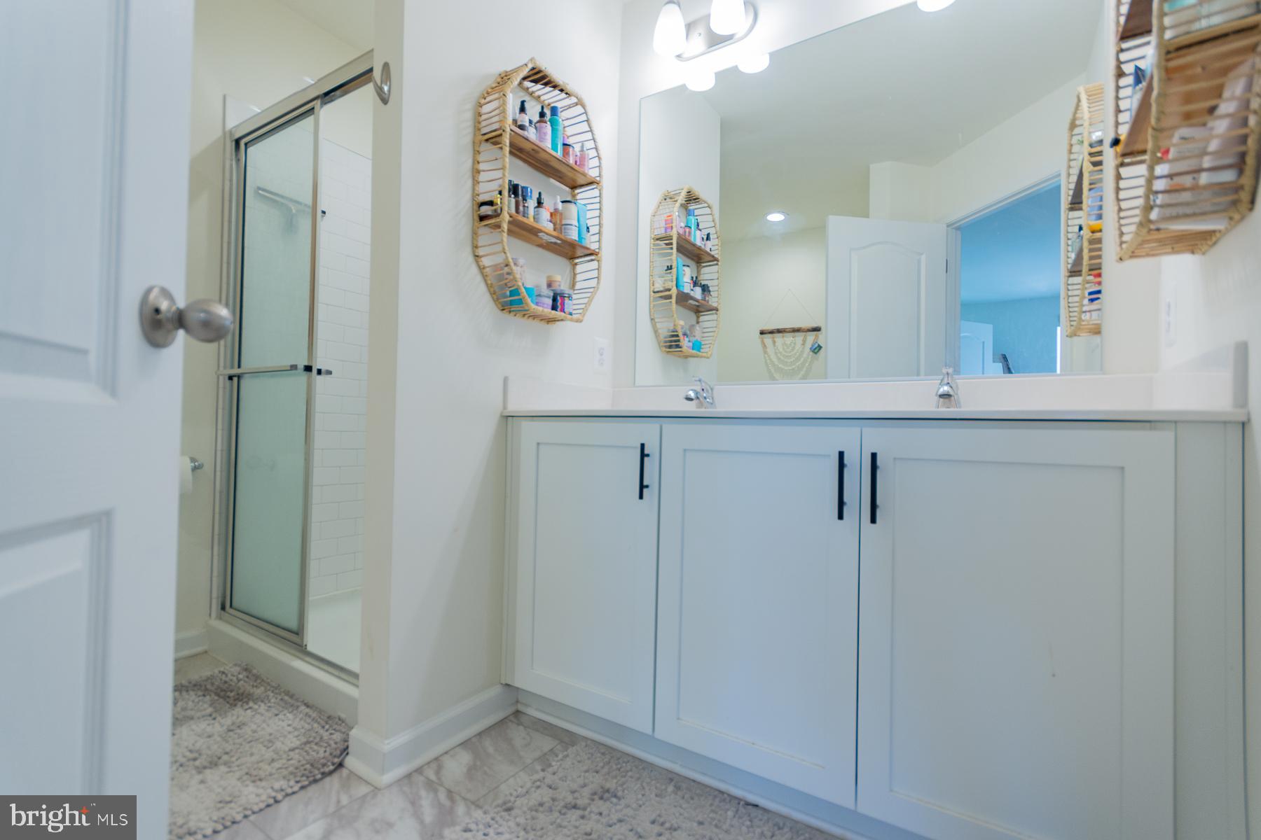 TOWNES AT TATE MANOR - Residential