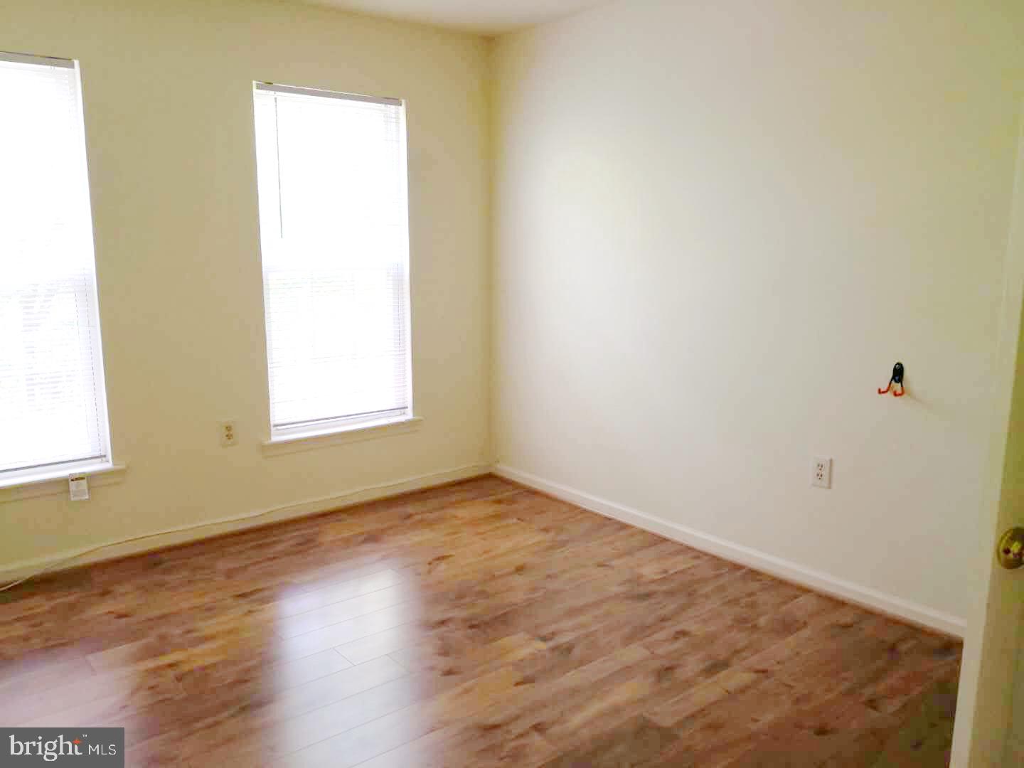 CHANTILLY HIGHLANDS - Residential Lease