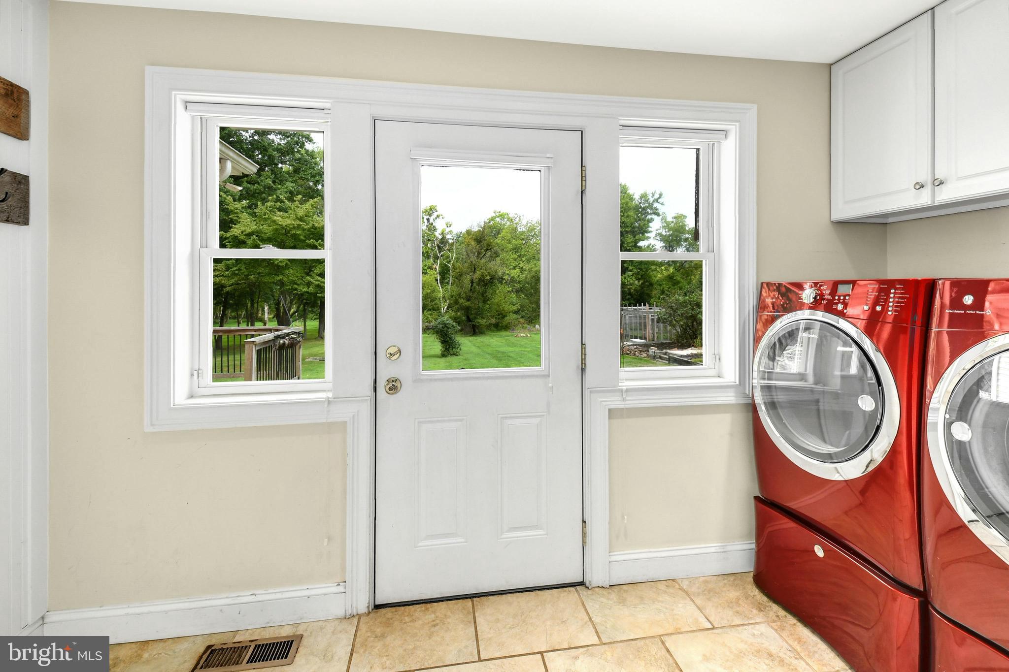 000 - Residential Lease