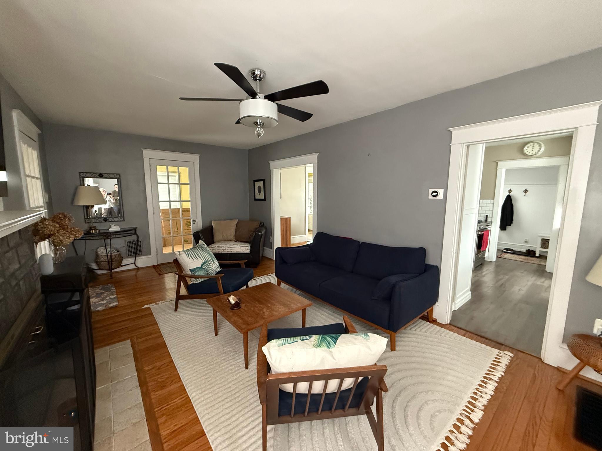 17 N GIRARD STREET