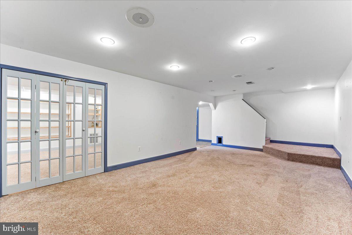 DEER RUN - Residential