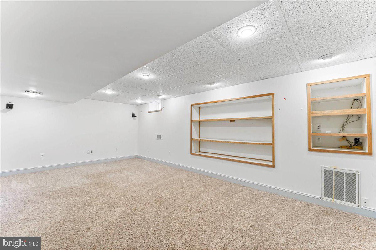 DEER RUN - Residential