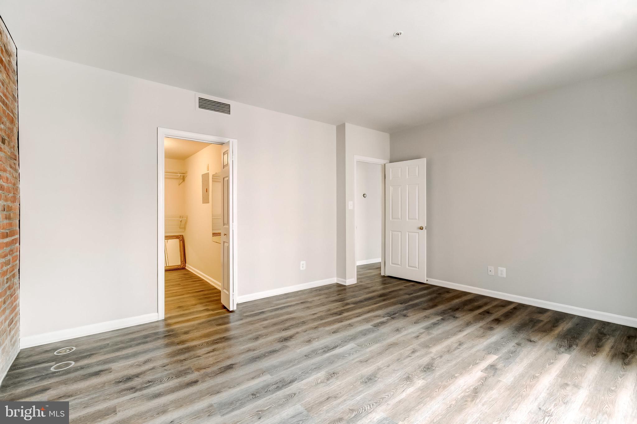 FELLS POINT HISTORIC DISTRICT - Residential Lease