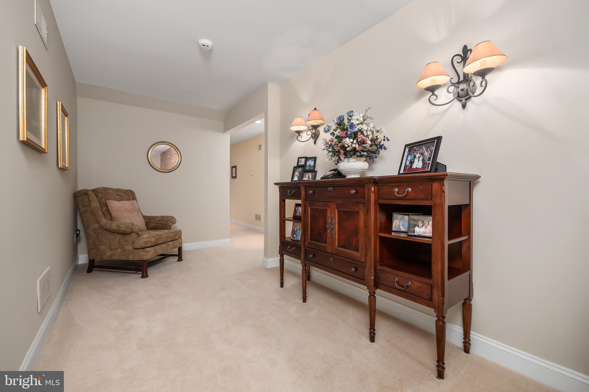 SADDLE RIDGE - Residential