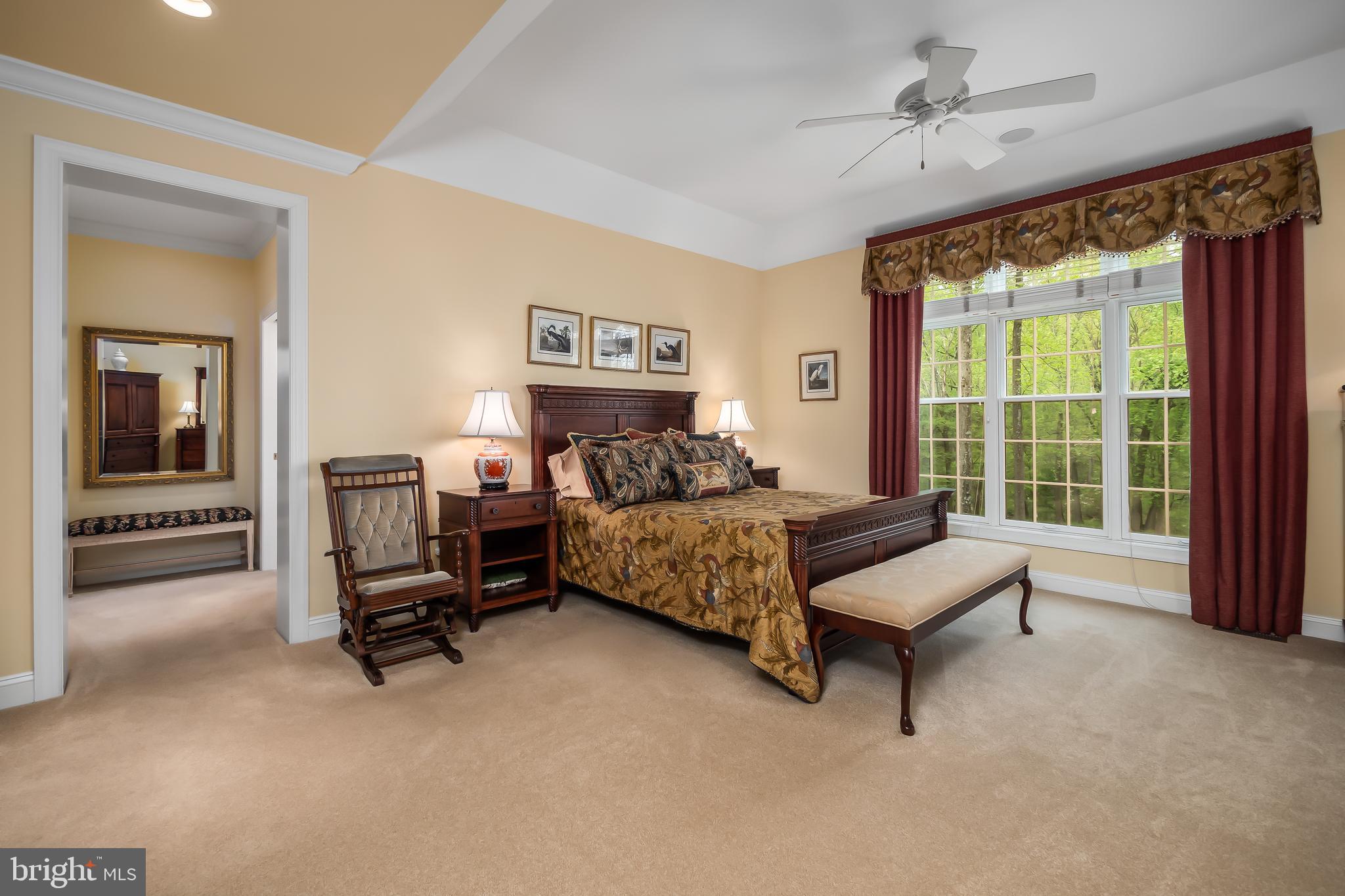 SADDLE RIDGE - Residential