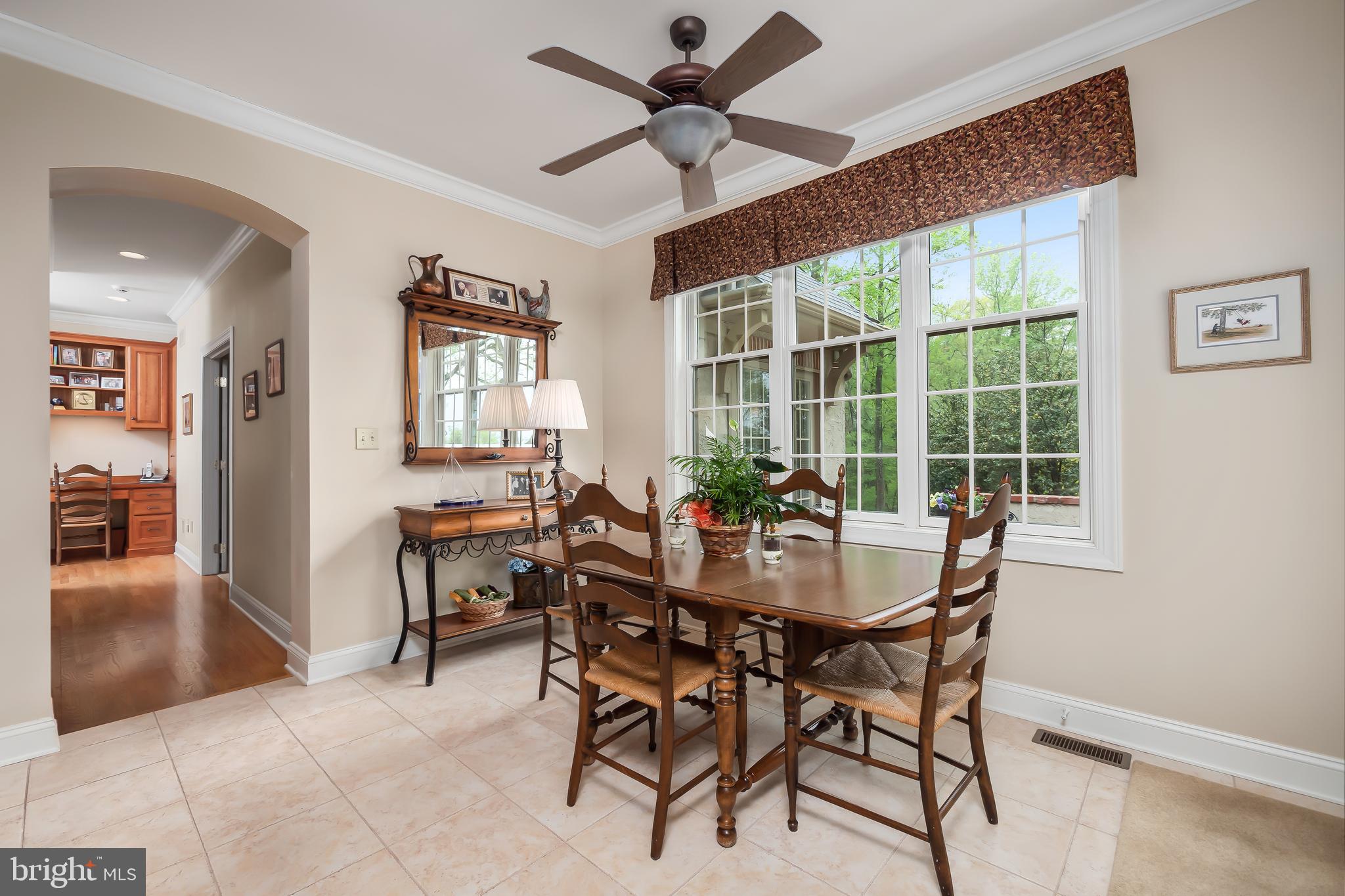 SADDLE RIDGE - Residential