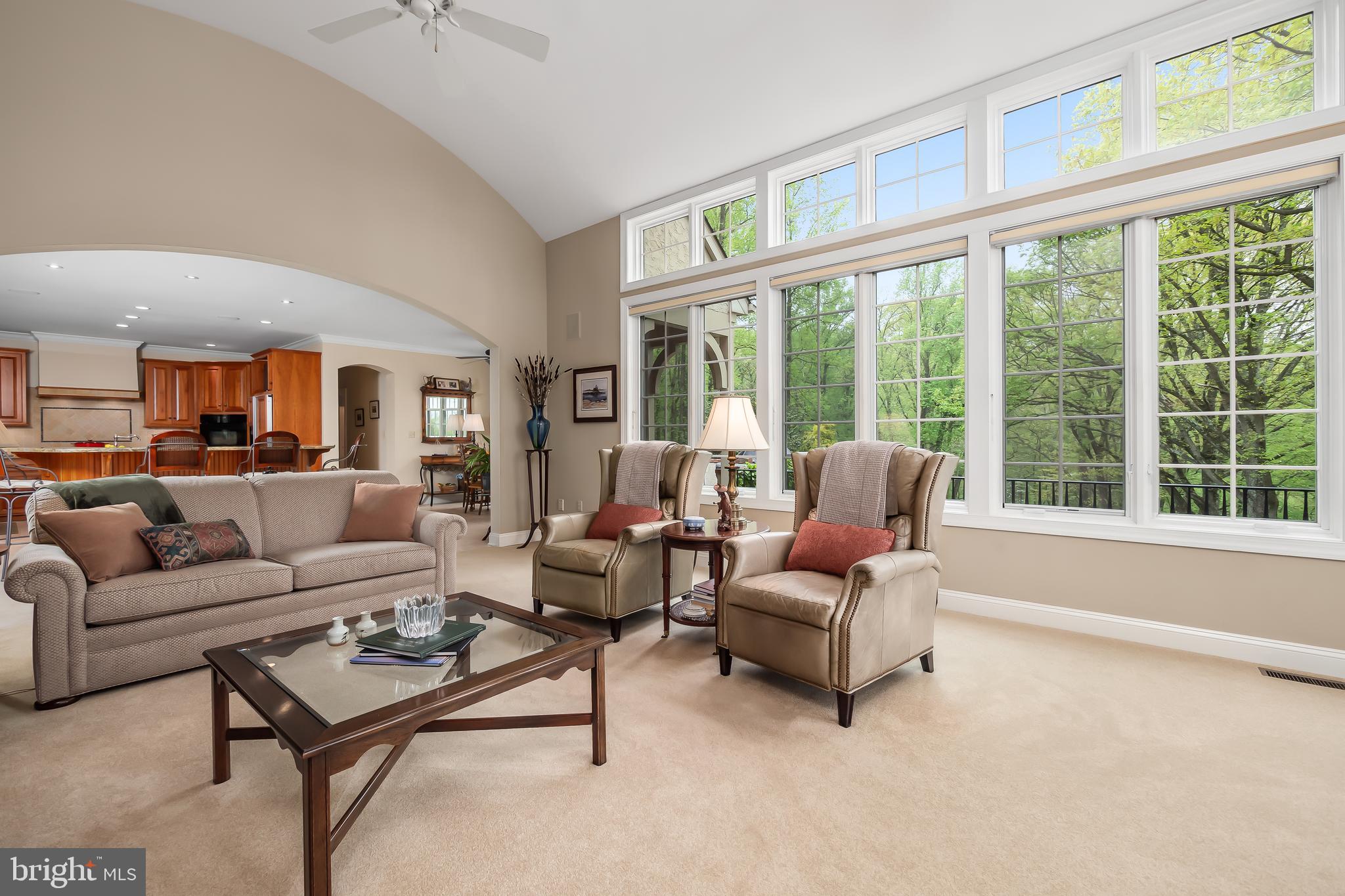 SADDLE RIDGE - Residential